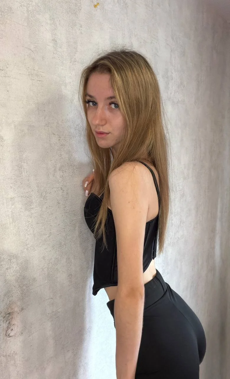 XXX Porn Photo of Nude NellieEinspahr 42