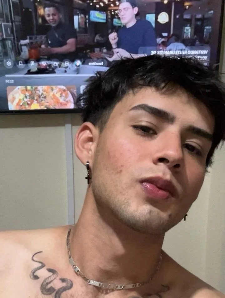 XXX Porn Photo of Nude mike_smith03 1
