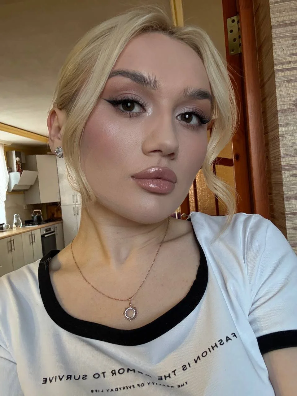 XXX Porn Photo of Nude princess_blonde 4