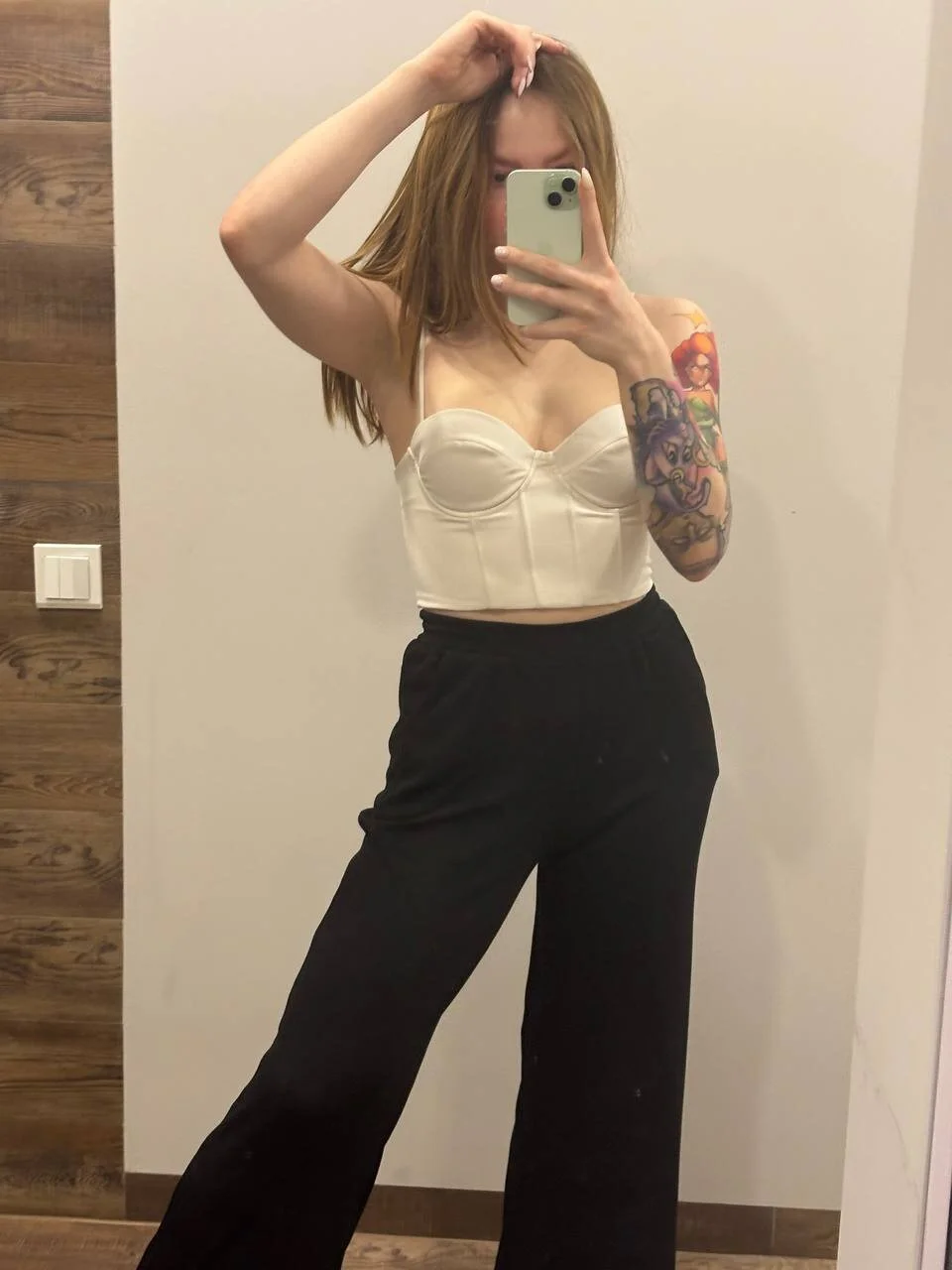 XXX Porn Photo of Nude SunFlowerHoney 26