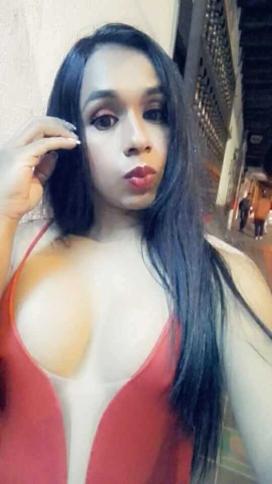 XXX Porn Photo of Nude ariannaThompsons 1