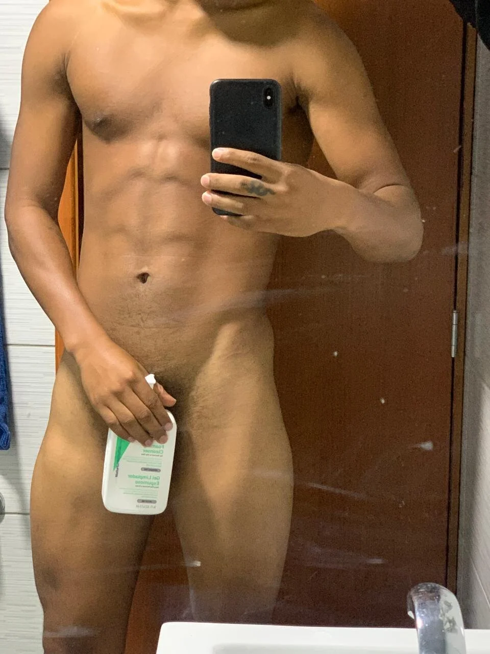 XXX Porn Photo of Nude RoddyRich11 7