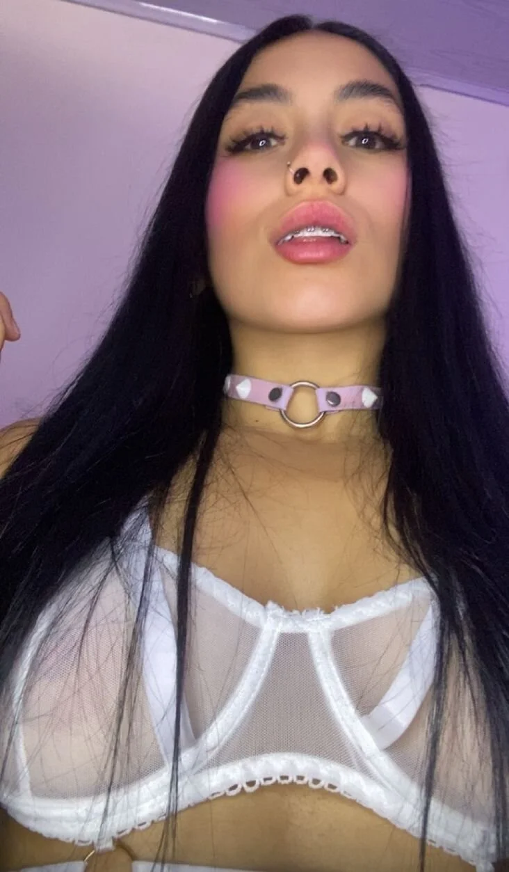 XXX Porn Photo of Nude Millie_bobby 8