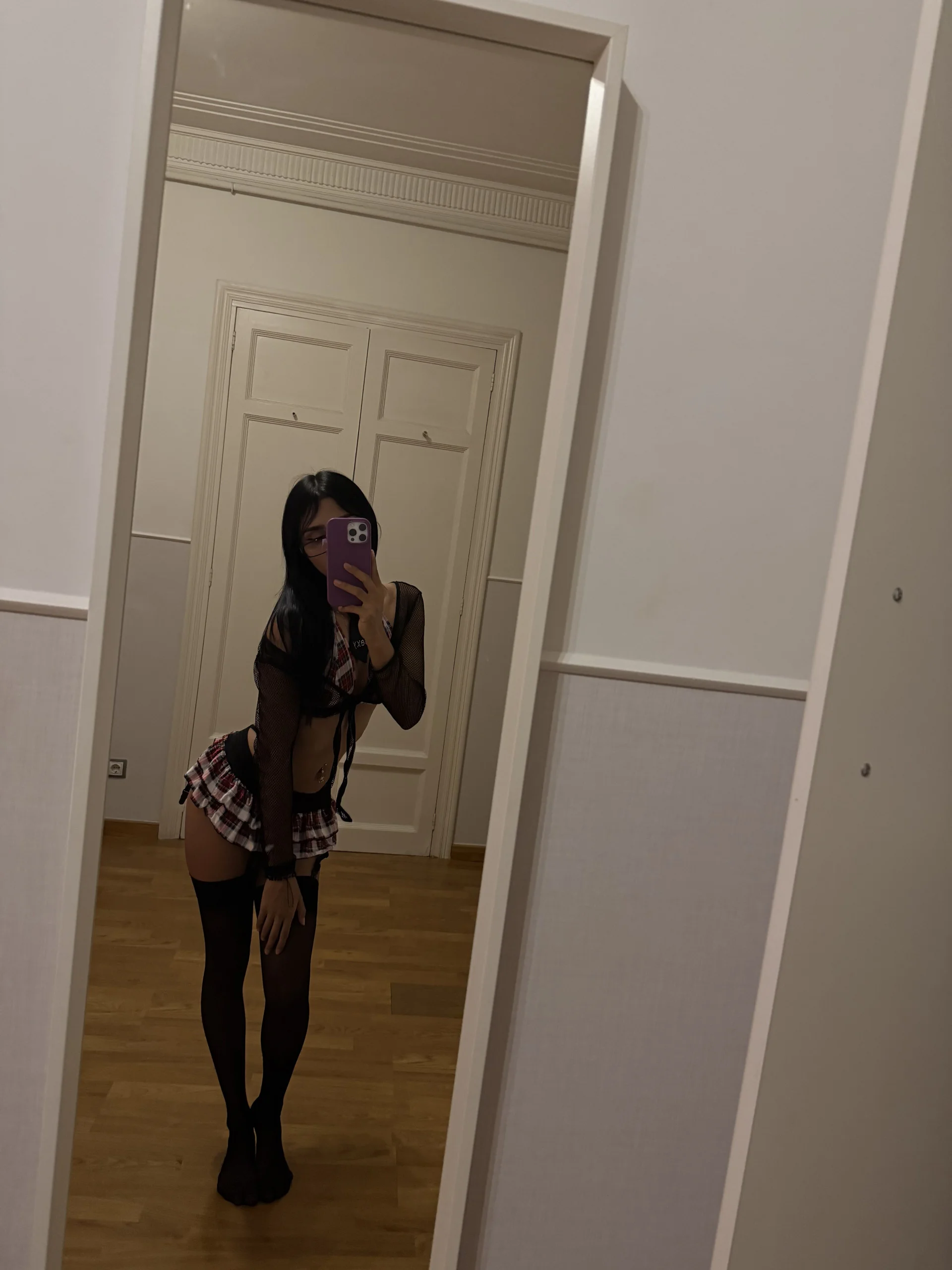 XXX Porn Photo of Nude Megan_juicy 6