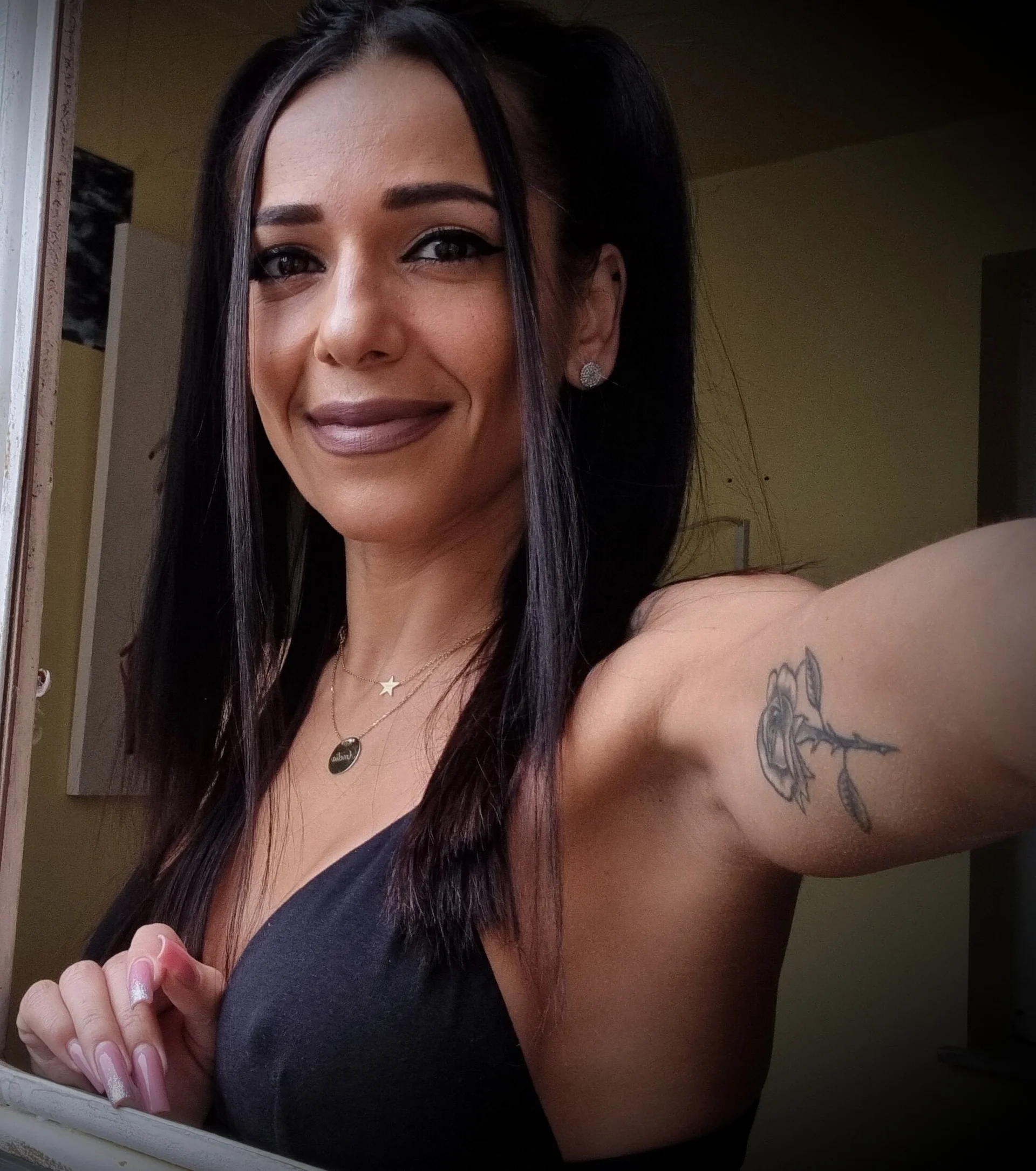 XXX Porn Photo of Nude PlayfulShow 233
