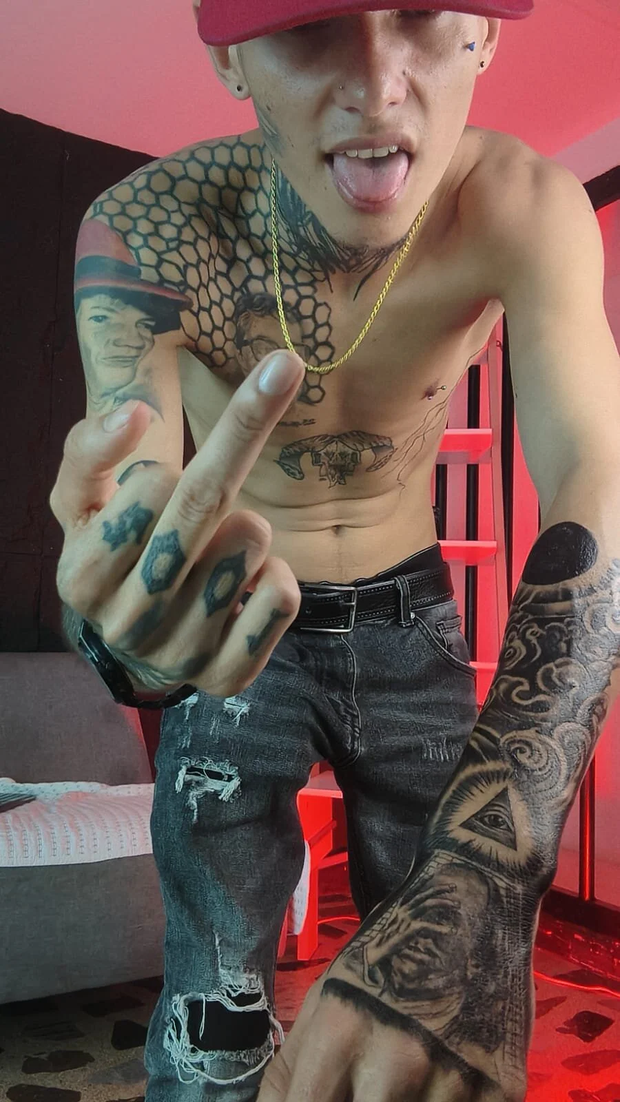 XXX Porn Photo of Nude Paulo_527 7