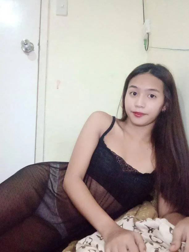 XXX Porn Photo of Nude xLickme24 1