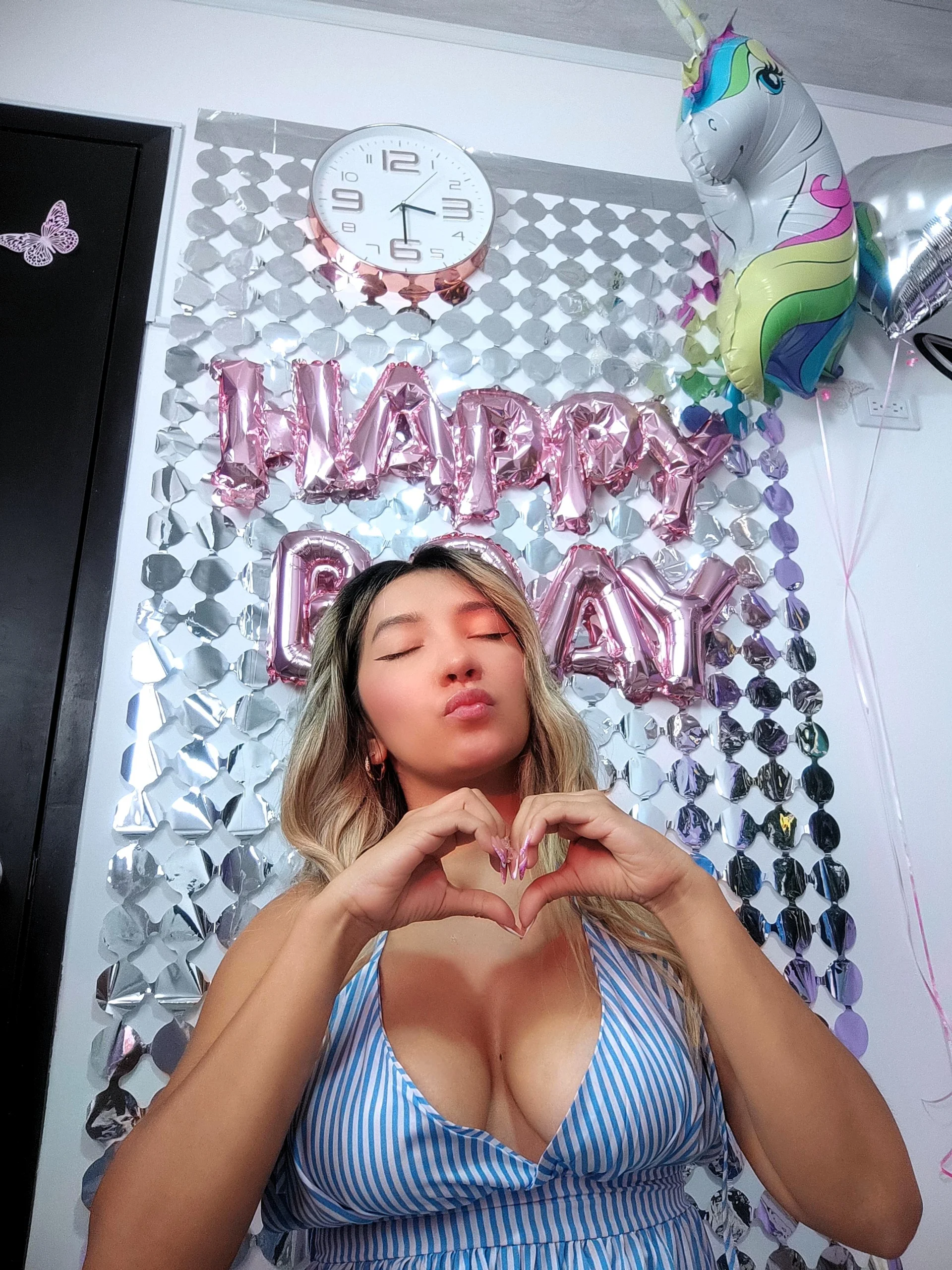 XXX Porn Photo of Nude Happy_tits 14