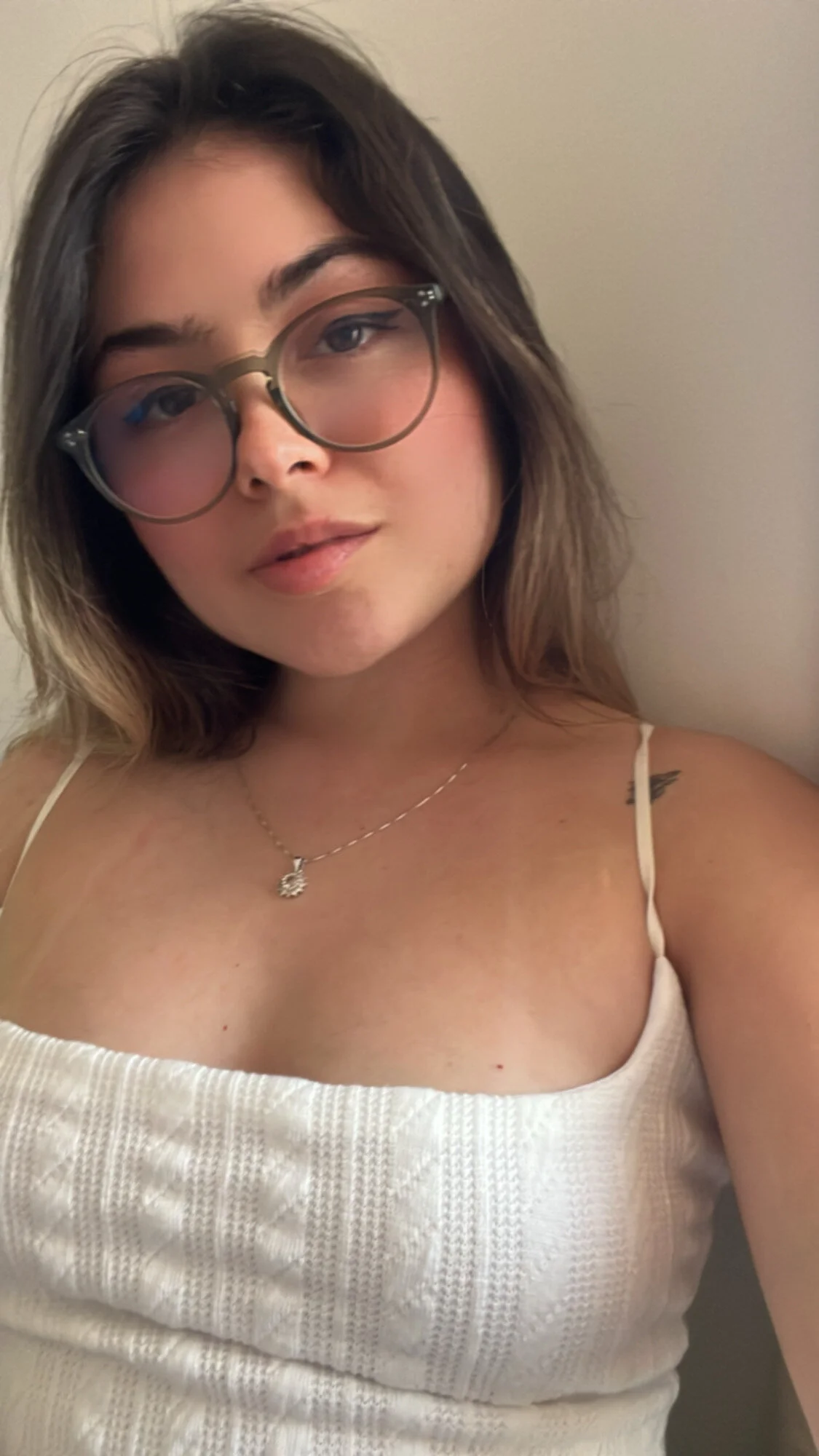 XXX Porn Photo of Nude Lau_Bee 2