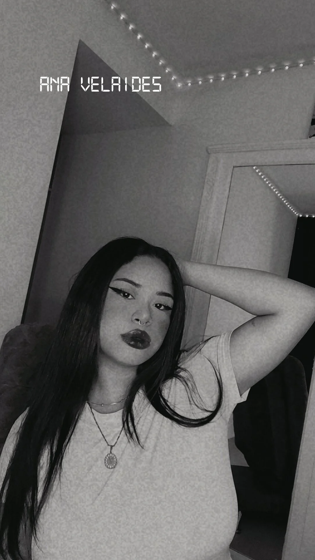 XXX Porn Photo of Nude reina_reina 7