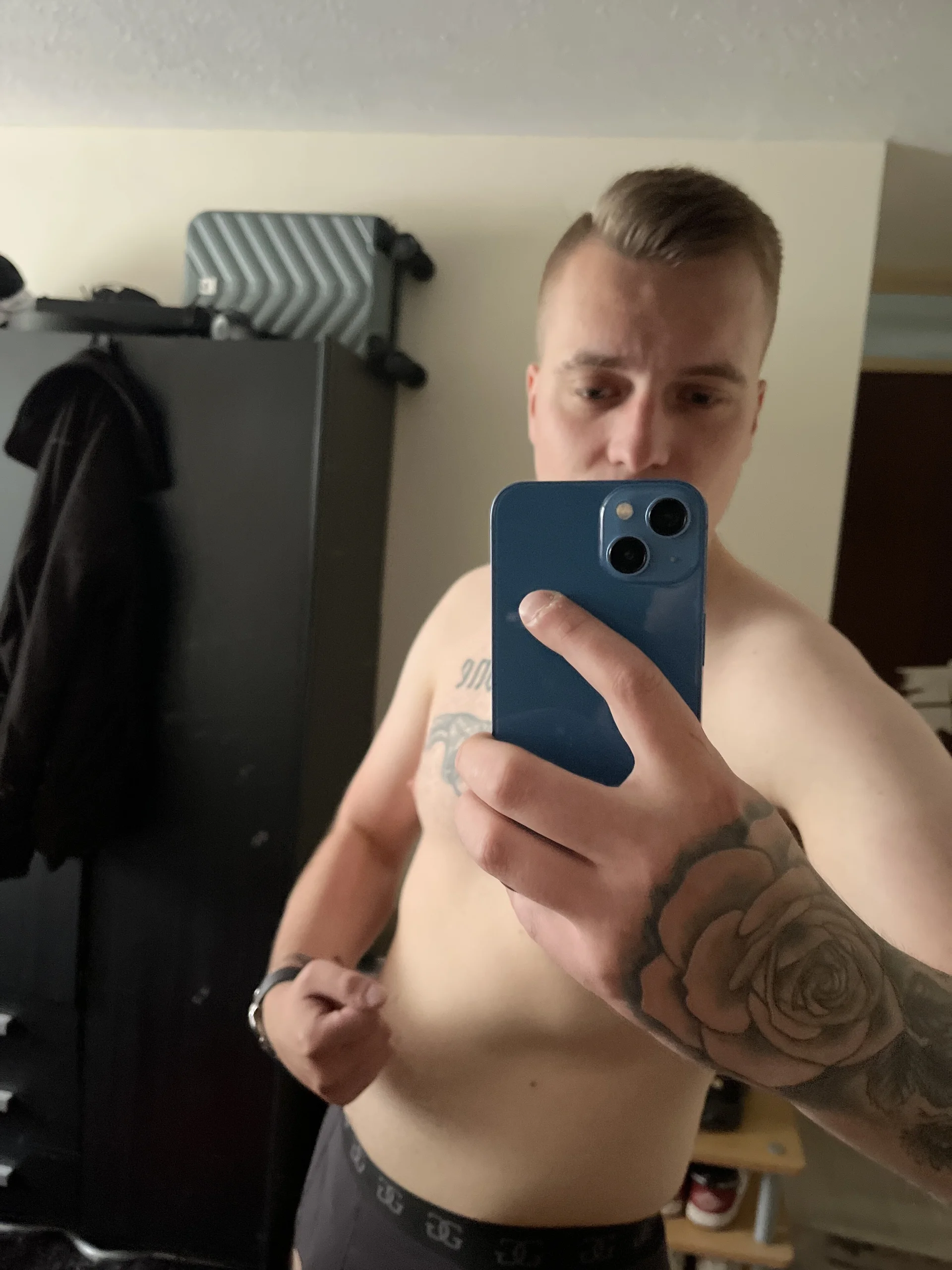 XXX Porn Photo of Nude TeenEladio 5