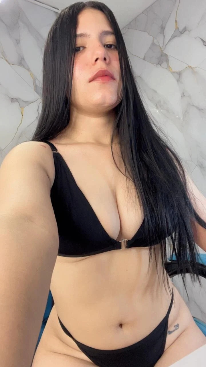 XXX Porn Photo of Nude IsabelaRivers 2