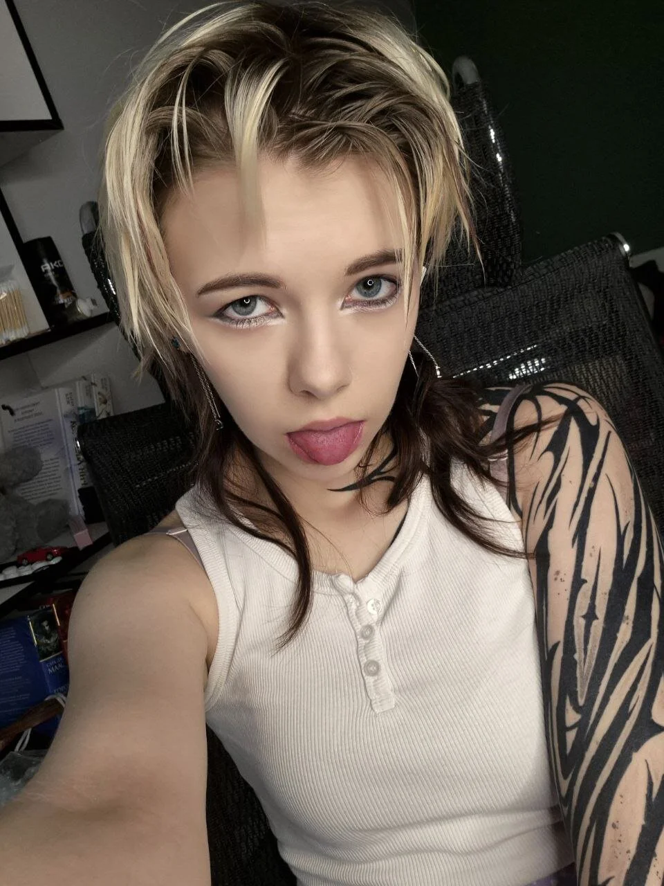 XXX Porn Photo of Nude MadalynNosel 13