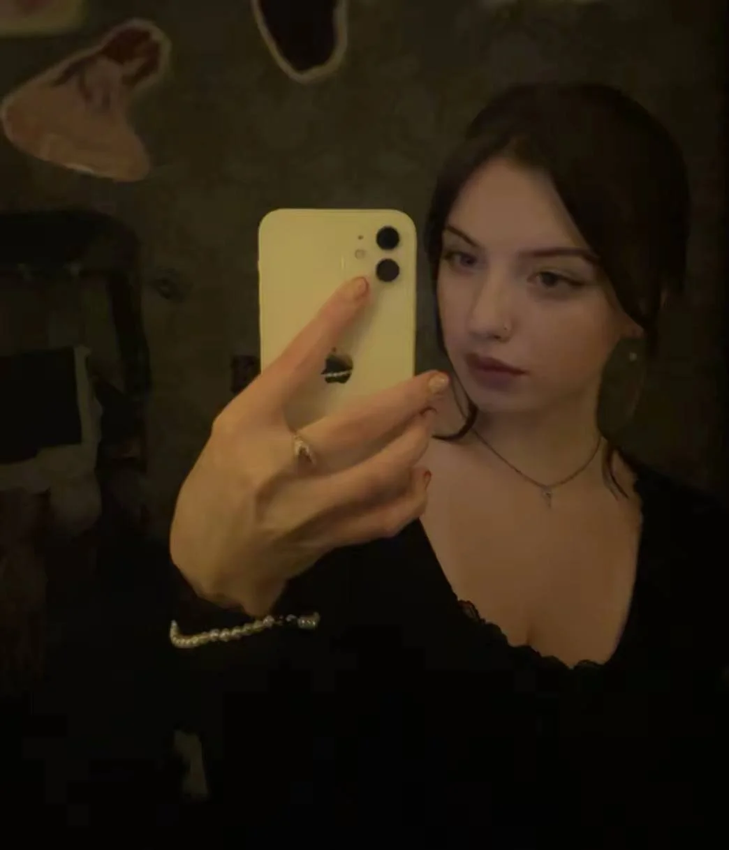 XXX Porn Photo of Nude ShirleyParker 13