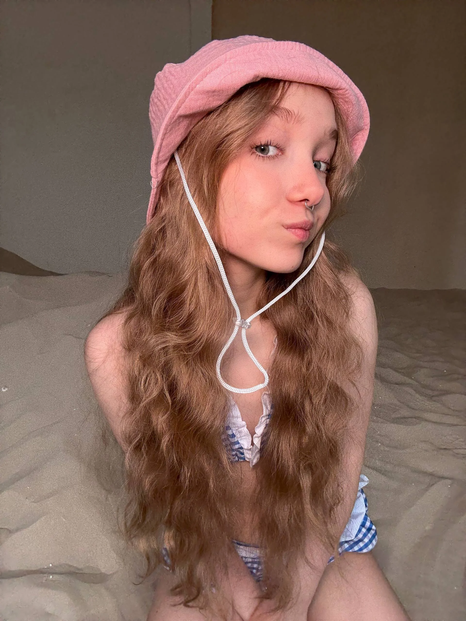XXX Porn Photo of Nude bambi_lu 1142