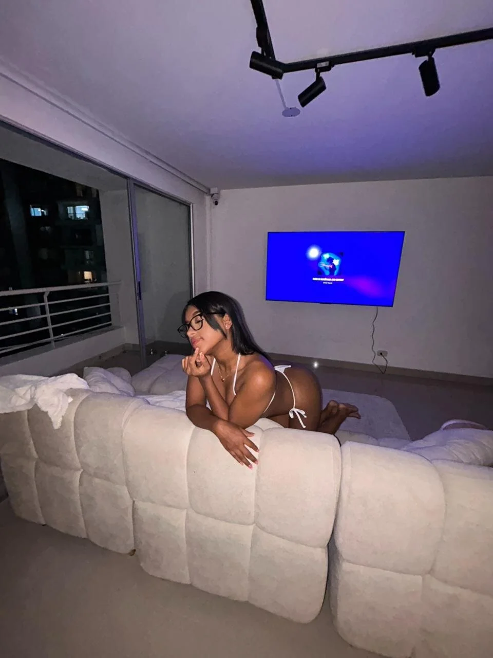 XXX Porn Photo of Nude Melaniaa_Roussee 9