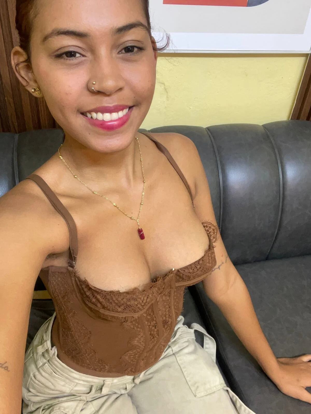 XXX Porn Photo of Nude Vale_Hills 3
