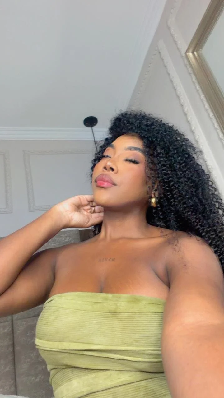 XXX Porn Photo of Nude Lola_King 99