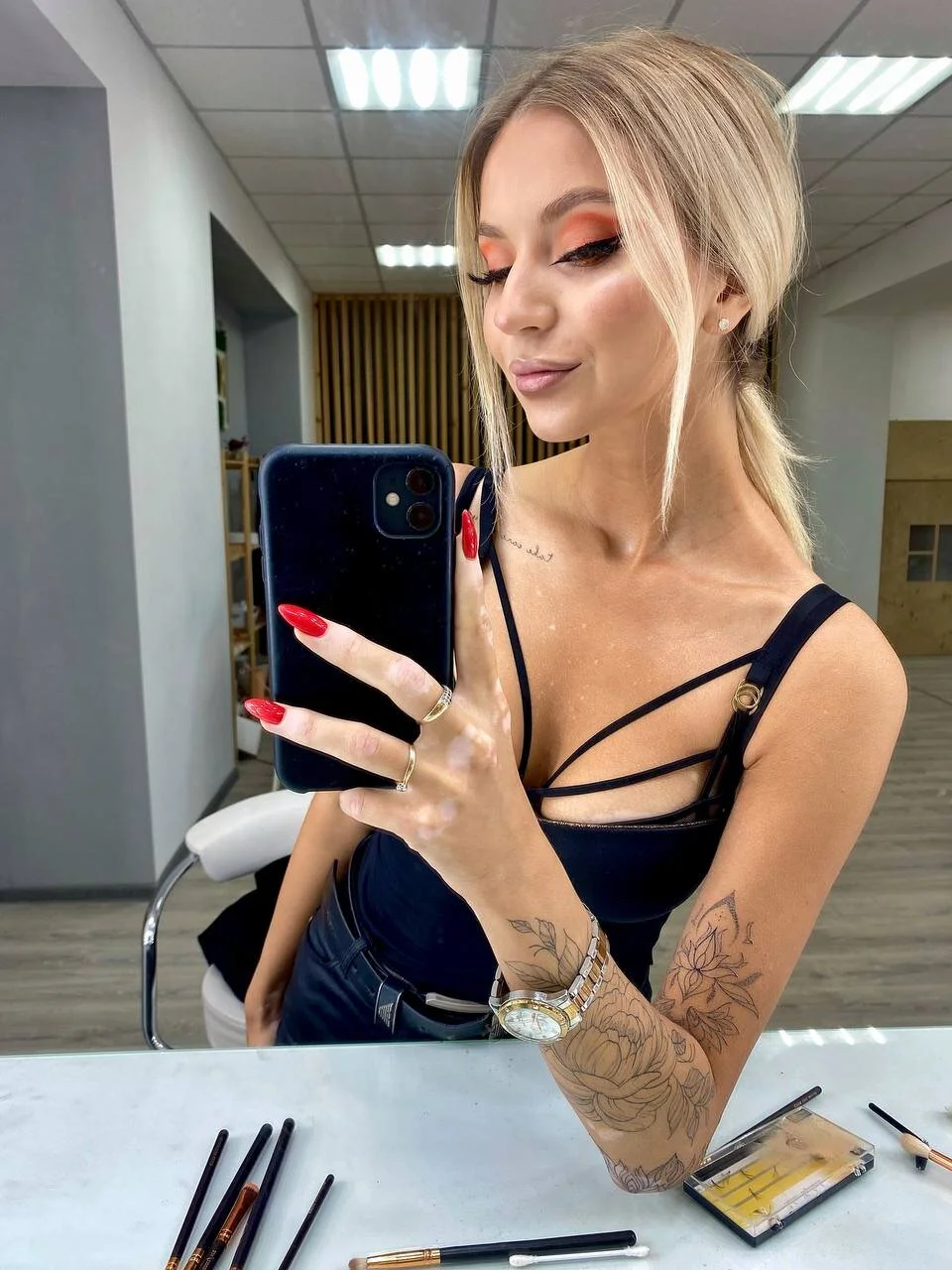 XXX Porn Photo of Nude BellaMurre 1