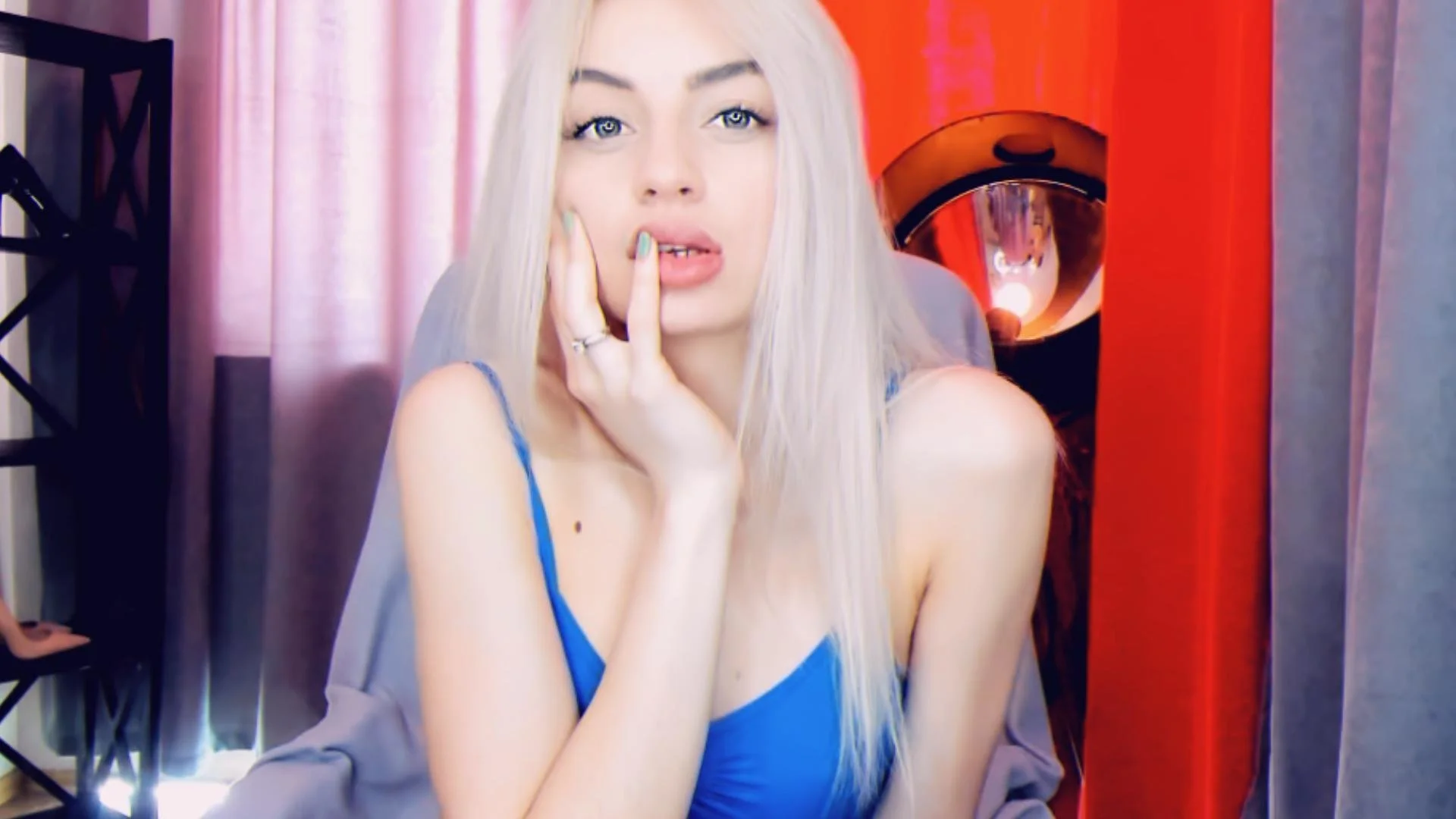 XXX Porn Photo of Nude YourLizzyDoll 5