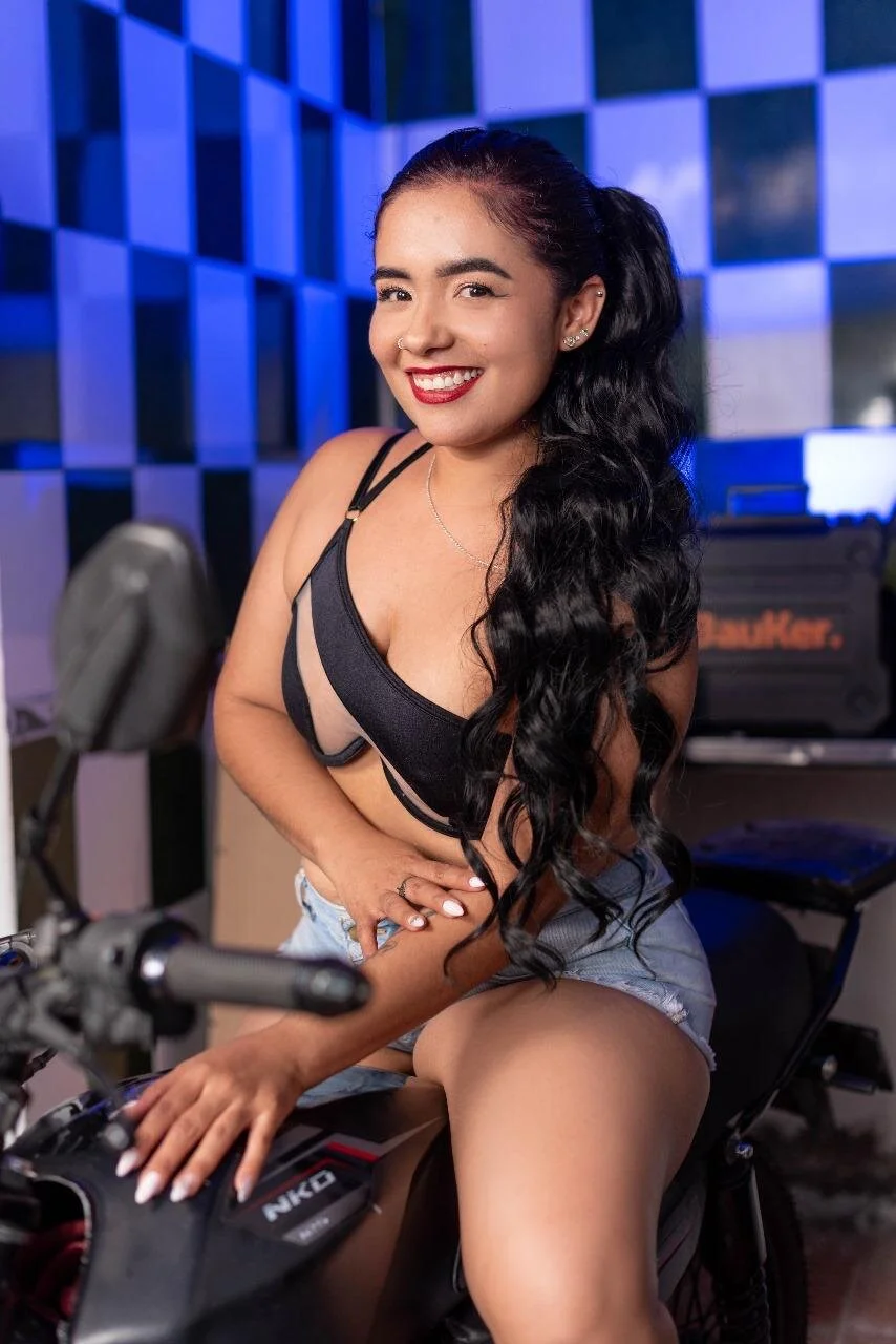 XXX Porn Photo of Nude ateneacute 10