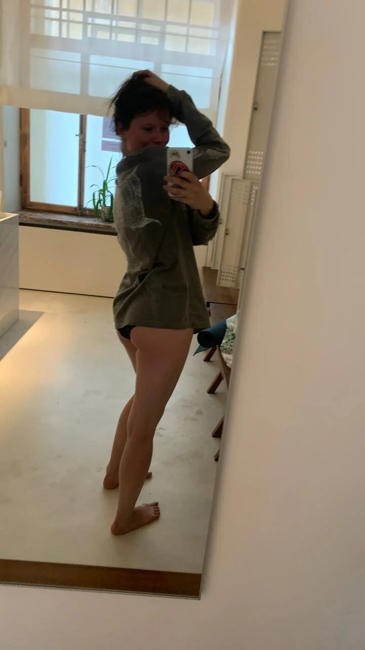 XXX Porn Photo of Nude Vienaxtexasxparis 27