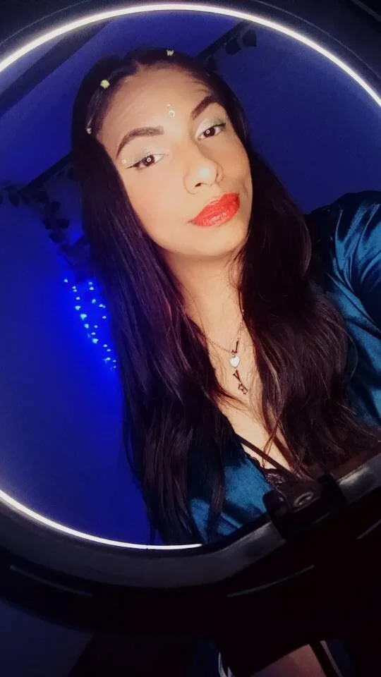 XXX Porn Photo of Nude Pocahontaslovex 3