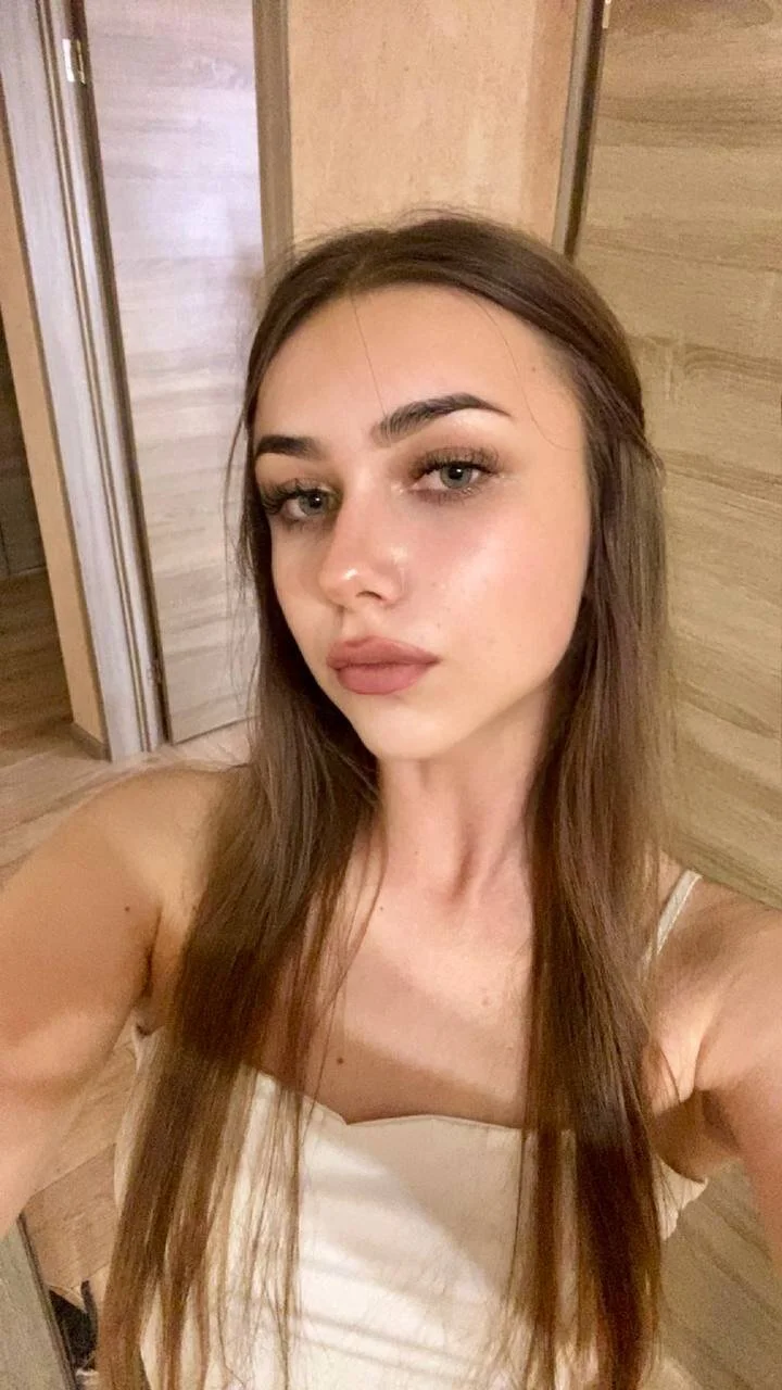 XXX Porn Photo of Nude thelittlecowgirl 3