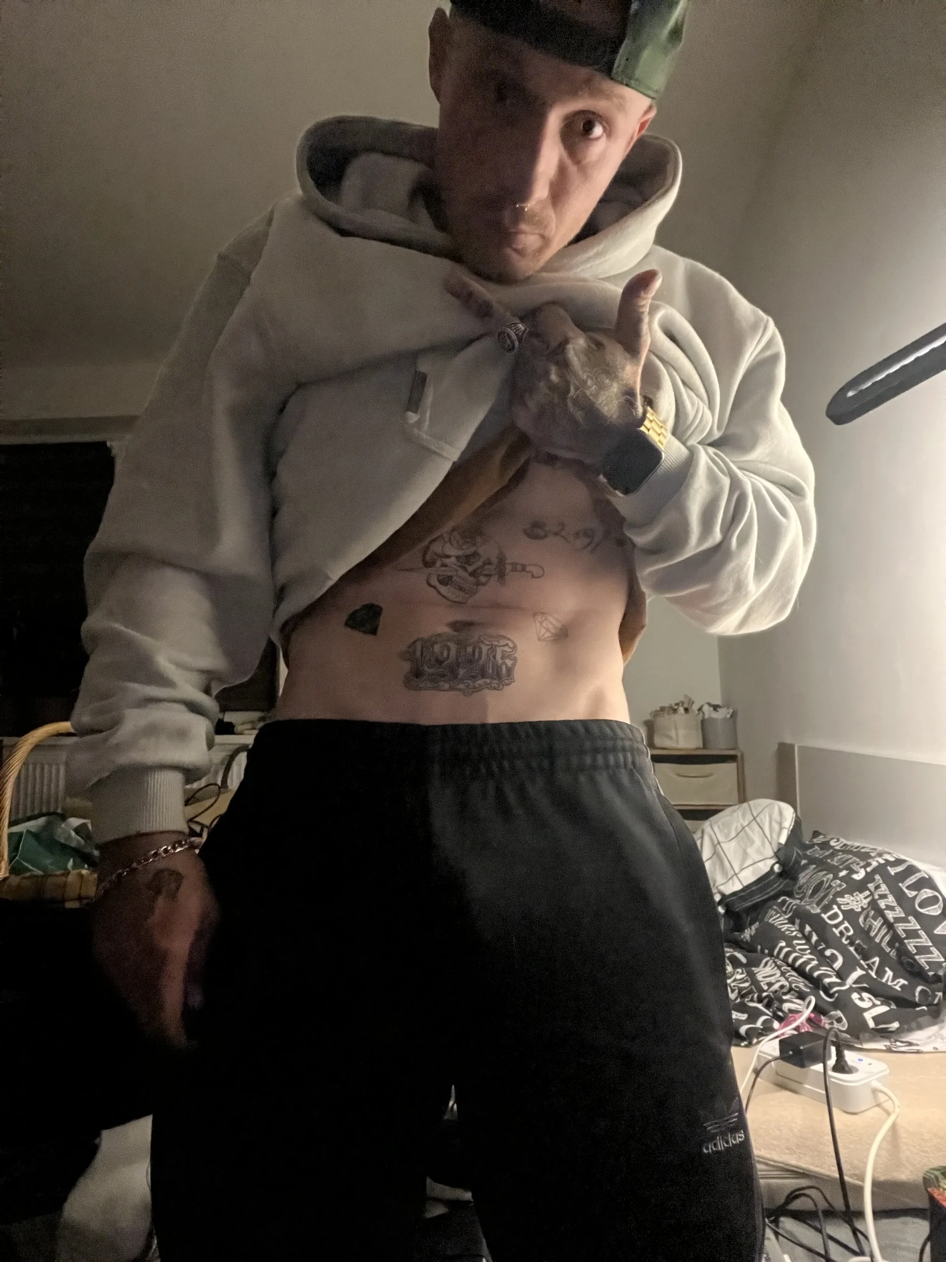 XXX Porn Photo of Nude 6Robinson1996 3