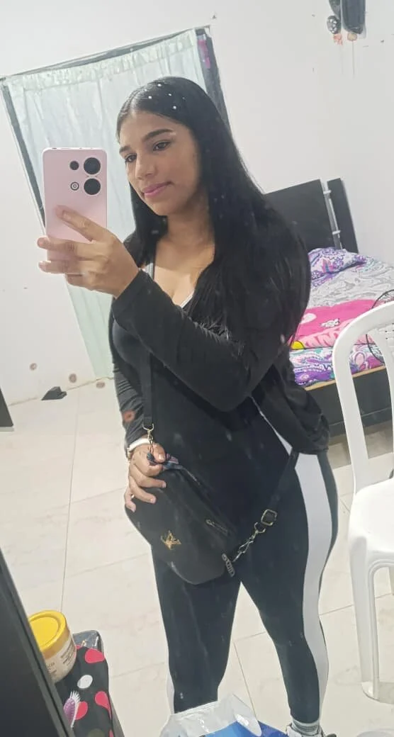 XXX Porn Photo of Nude deborahot26 2