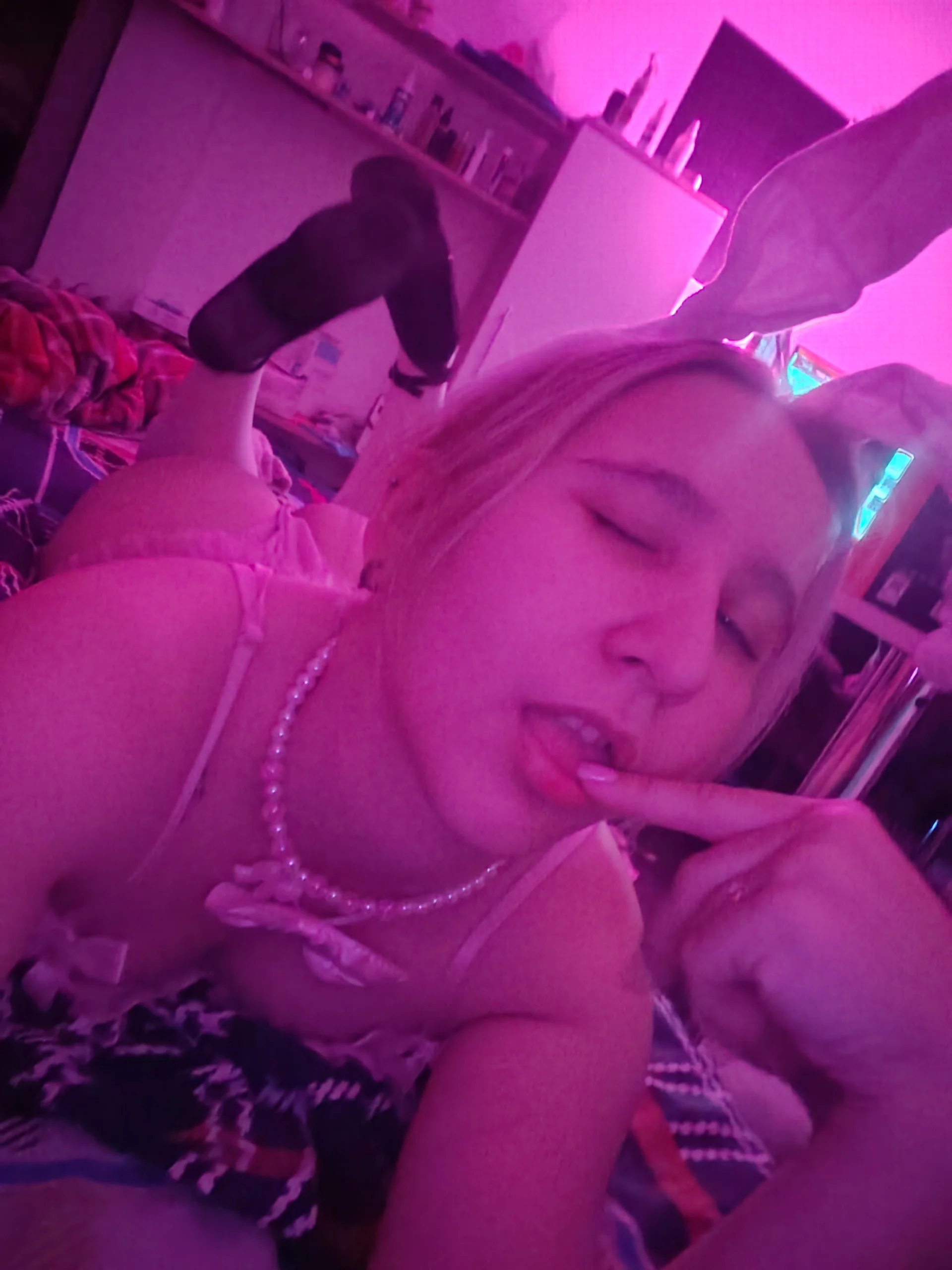 ChristyW3b