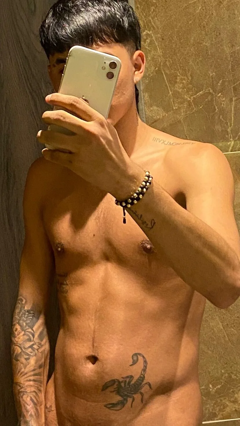 XXX Porn Photo of Nude Thiago_collinss 26
