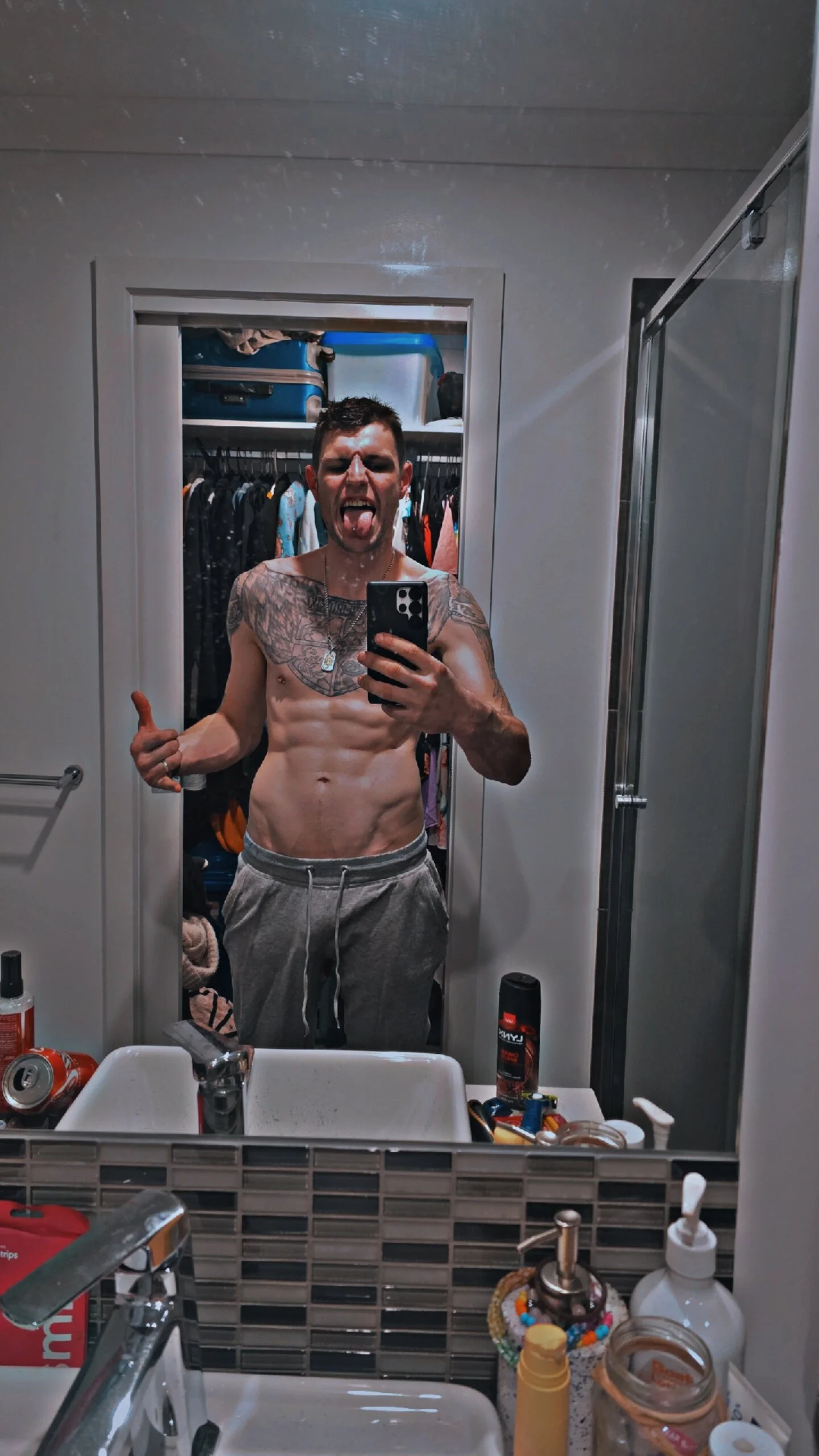 XXX Porn Photo of Nude KingRed5 2