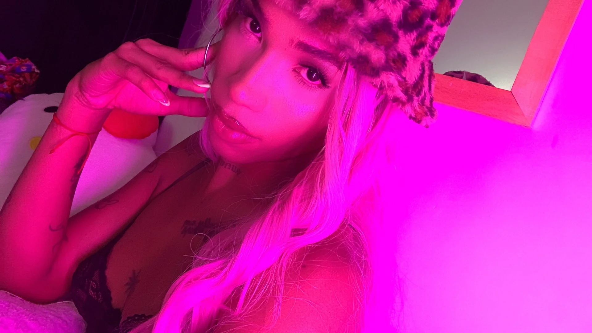 XXX Porn Photo of Nude _Larabbitxx 4
