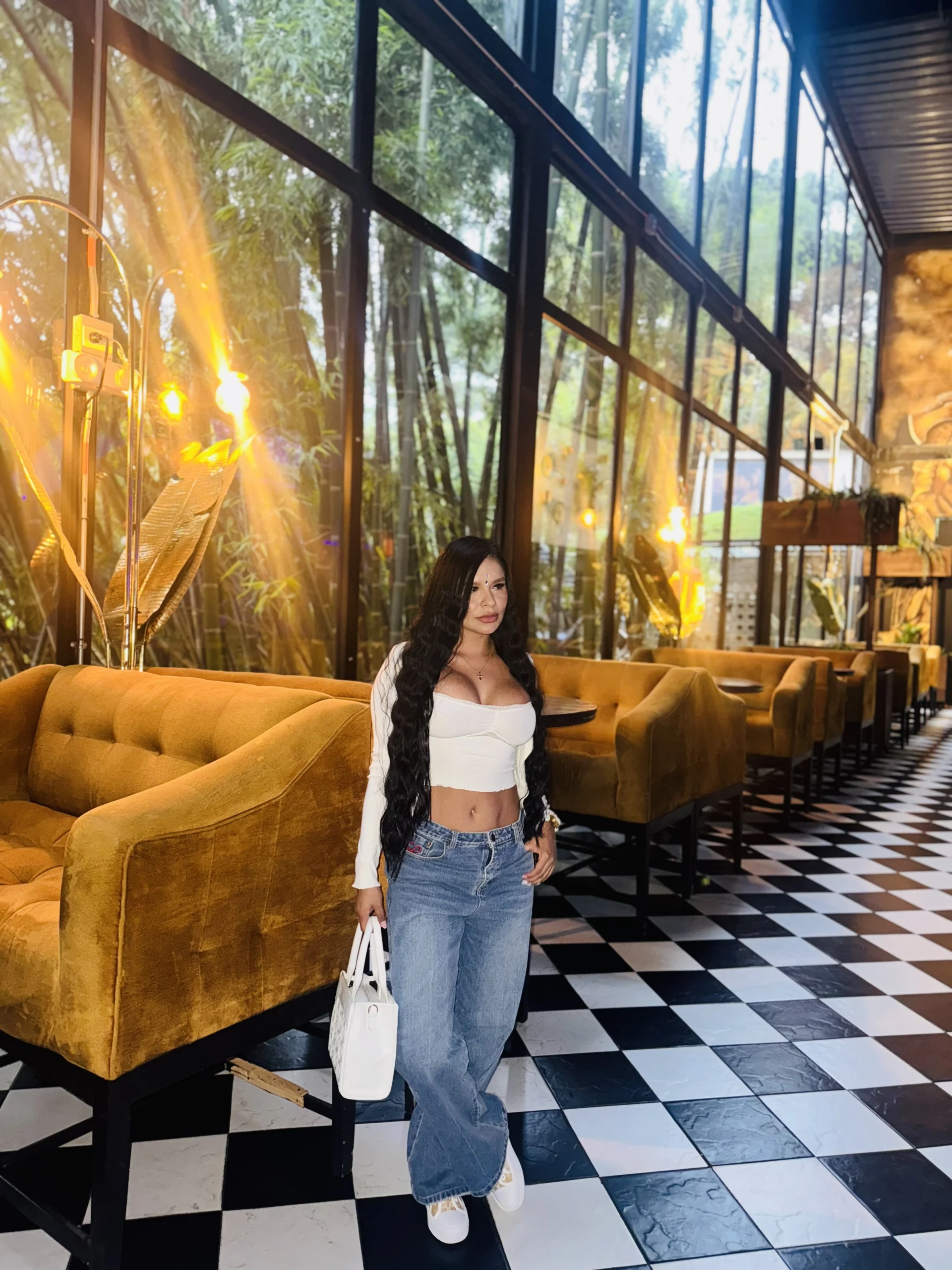 XXX Porn Photo of Nude Elara_Luxe 2