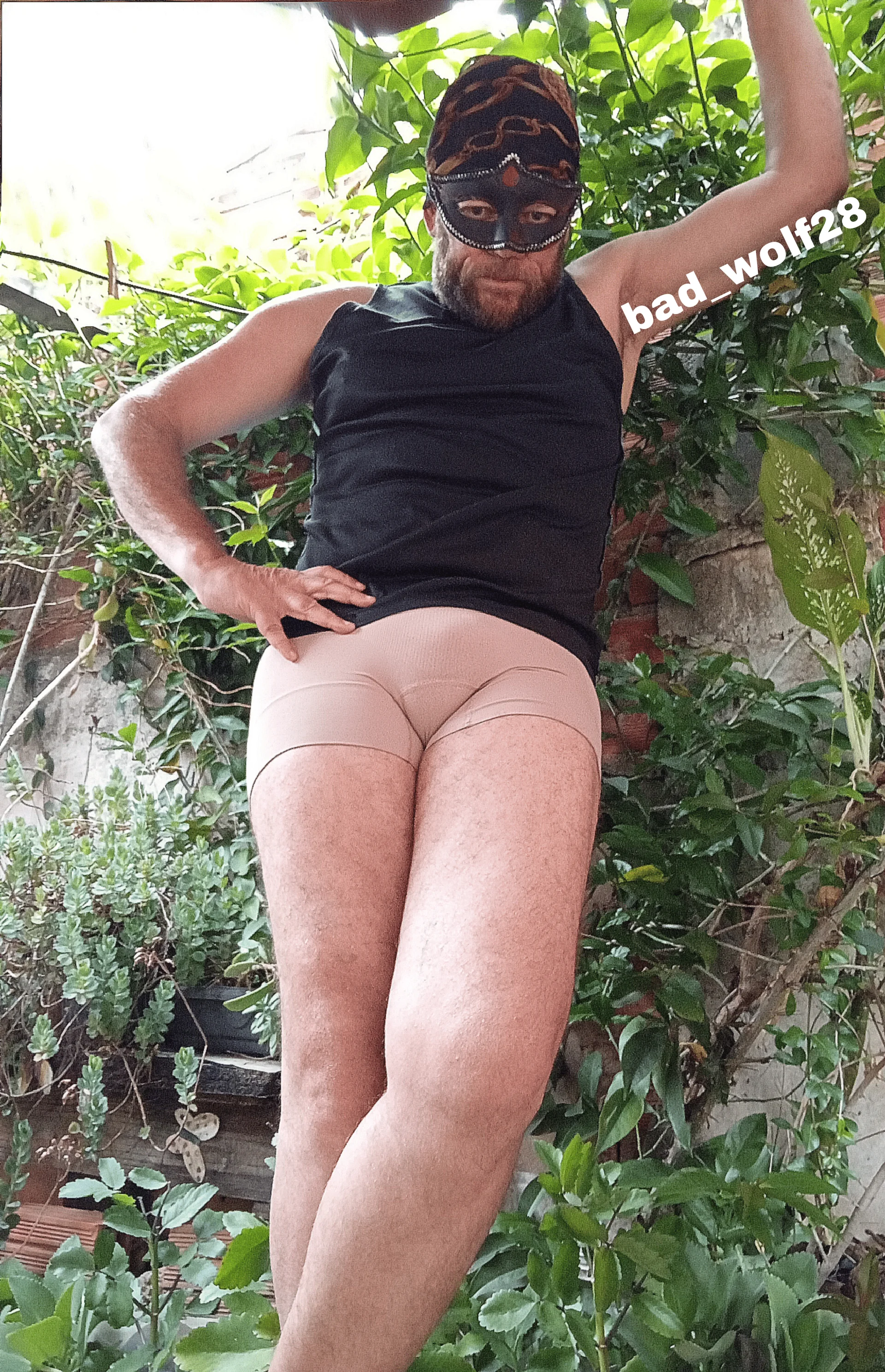 XXX Porn Photo of Nude bad_wolf28 13