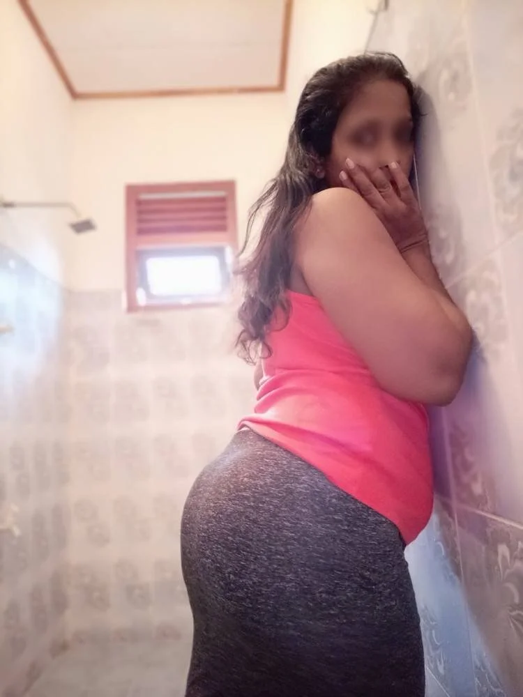 XXX Porn Photo of Nude naughtyjaanu 15