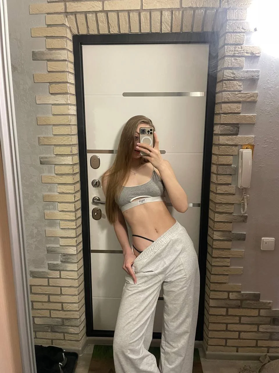 XXX Porn Photo of Nude Your_Emily25 3