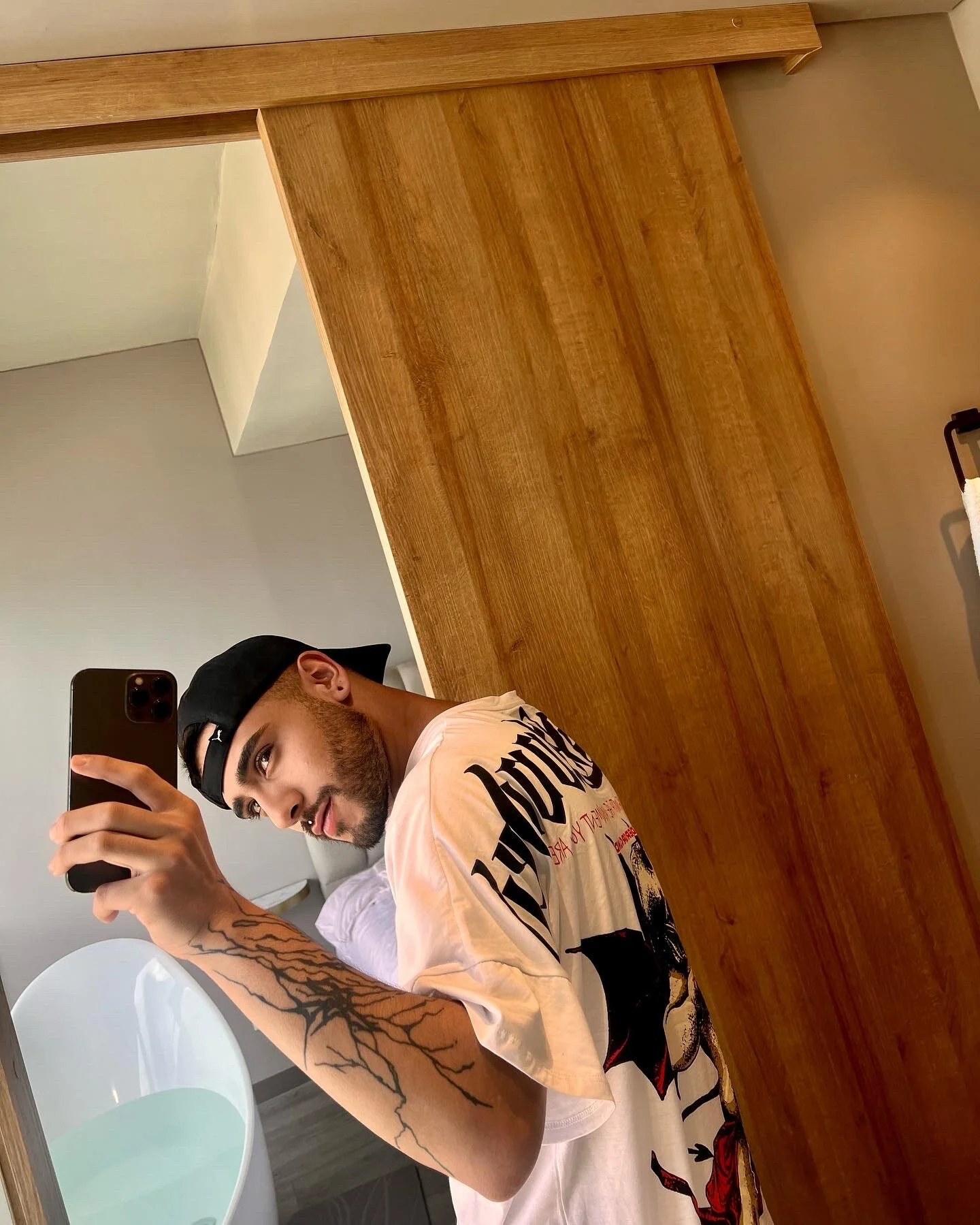 XXX Porn Photo of Nude imferrer 25