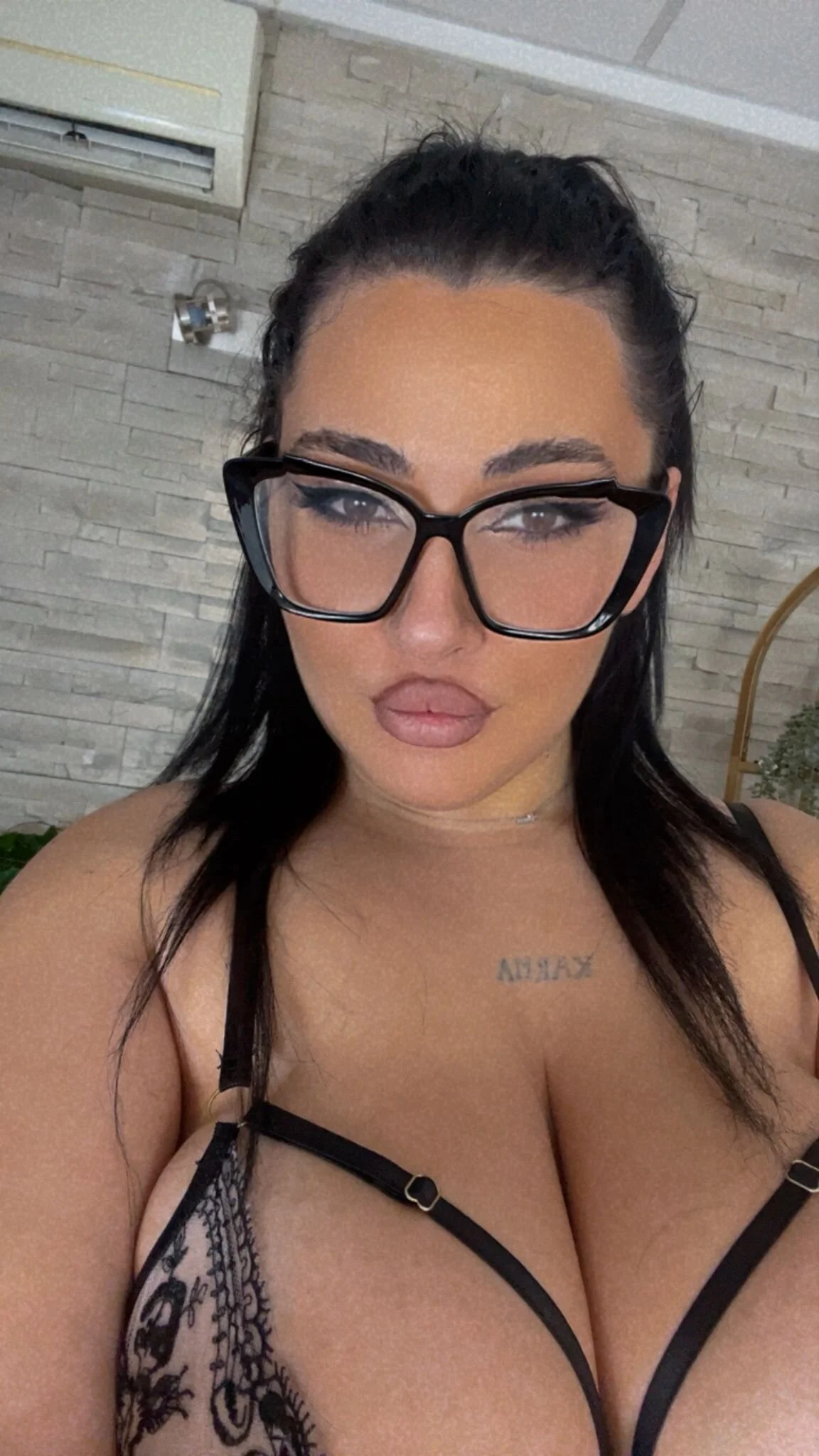 XXX Porn Photo of Nude boobzilla_ 42