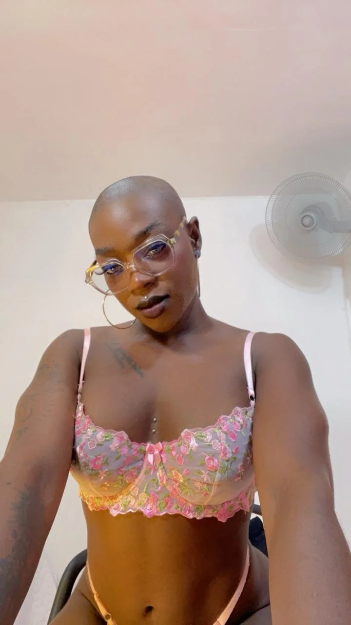 XXX Porn Photo of Nude MiaKnox 15