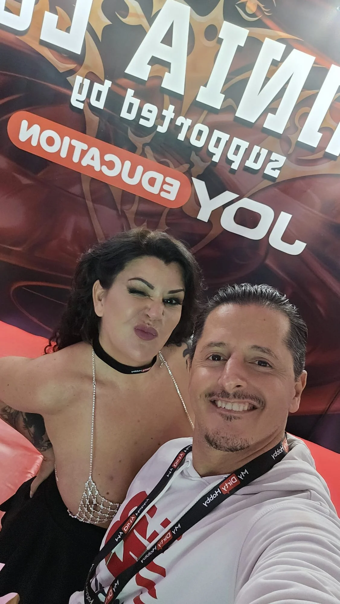 XXX Porn Photo of Nude FireFoxy80 6
