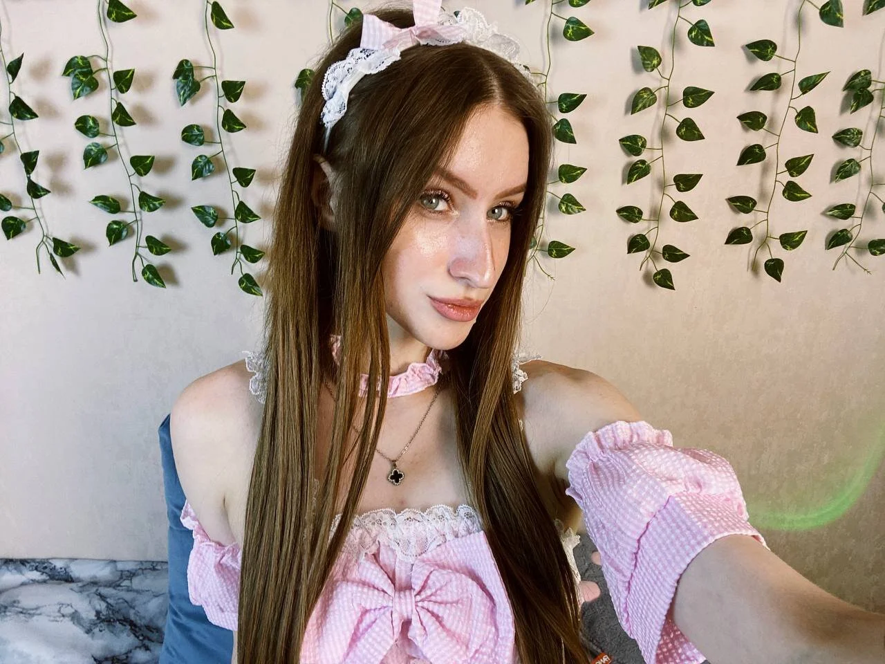 XXX Porn Photo of Nude EllieRough 42