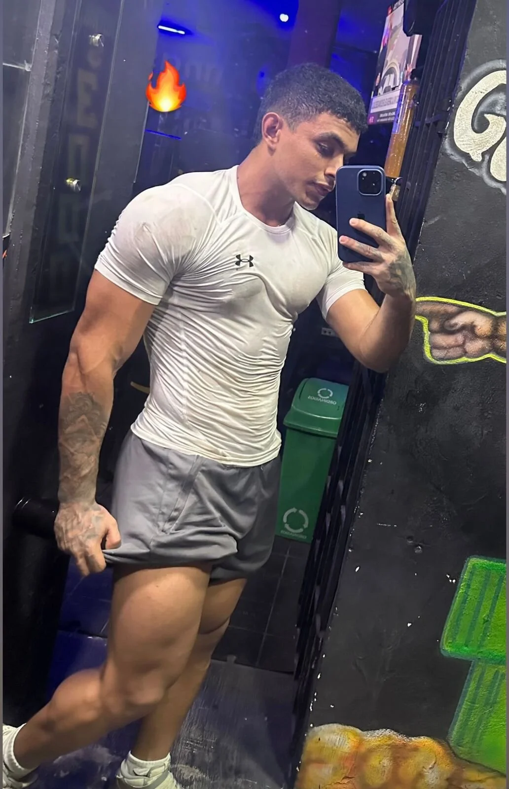 XXX Porn Photo of Nude Andrewadamsx 14