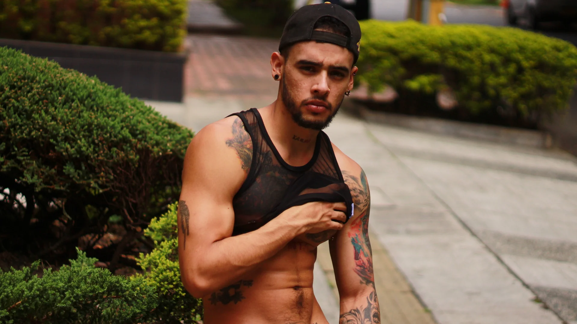 XXX Porn Photo of Nude Seth_Owner 15