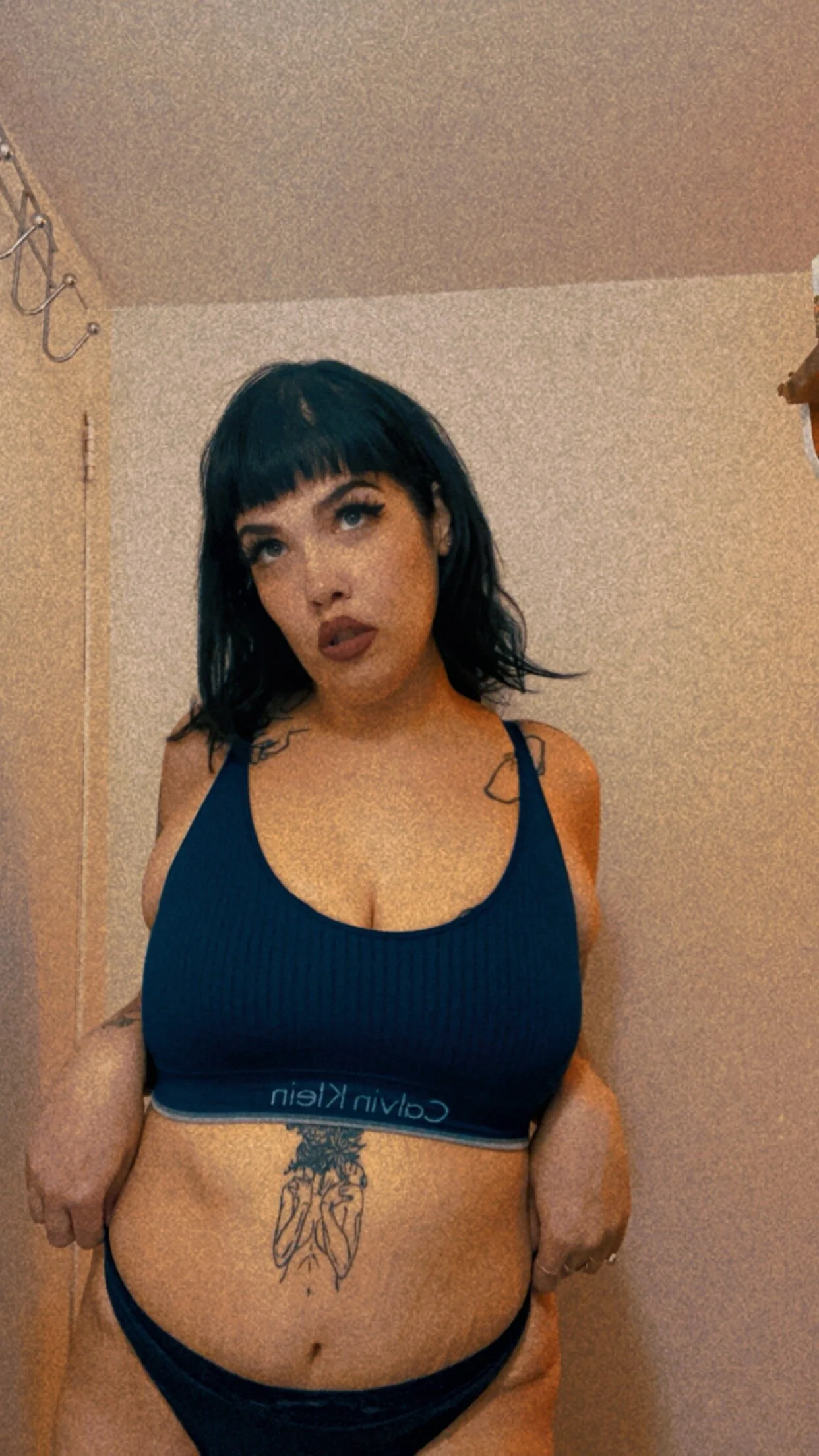 XXX Porn Photo of Nude thickasstley 4