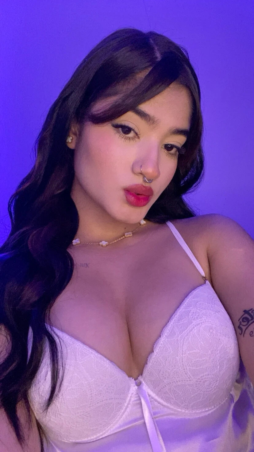 XXX Porn Photo of Nude charlotte_9999 176