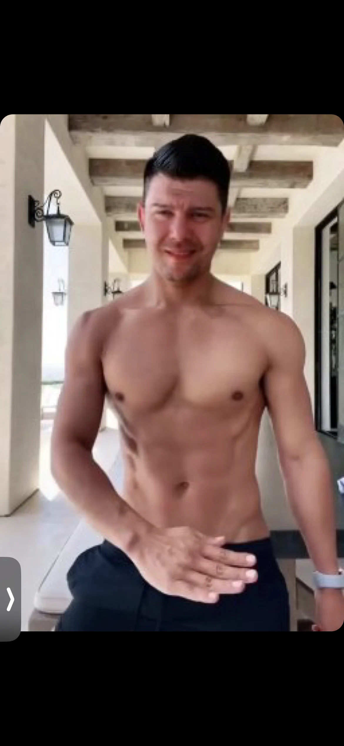 XXX Porn Photo of Nude GabEthier 1