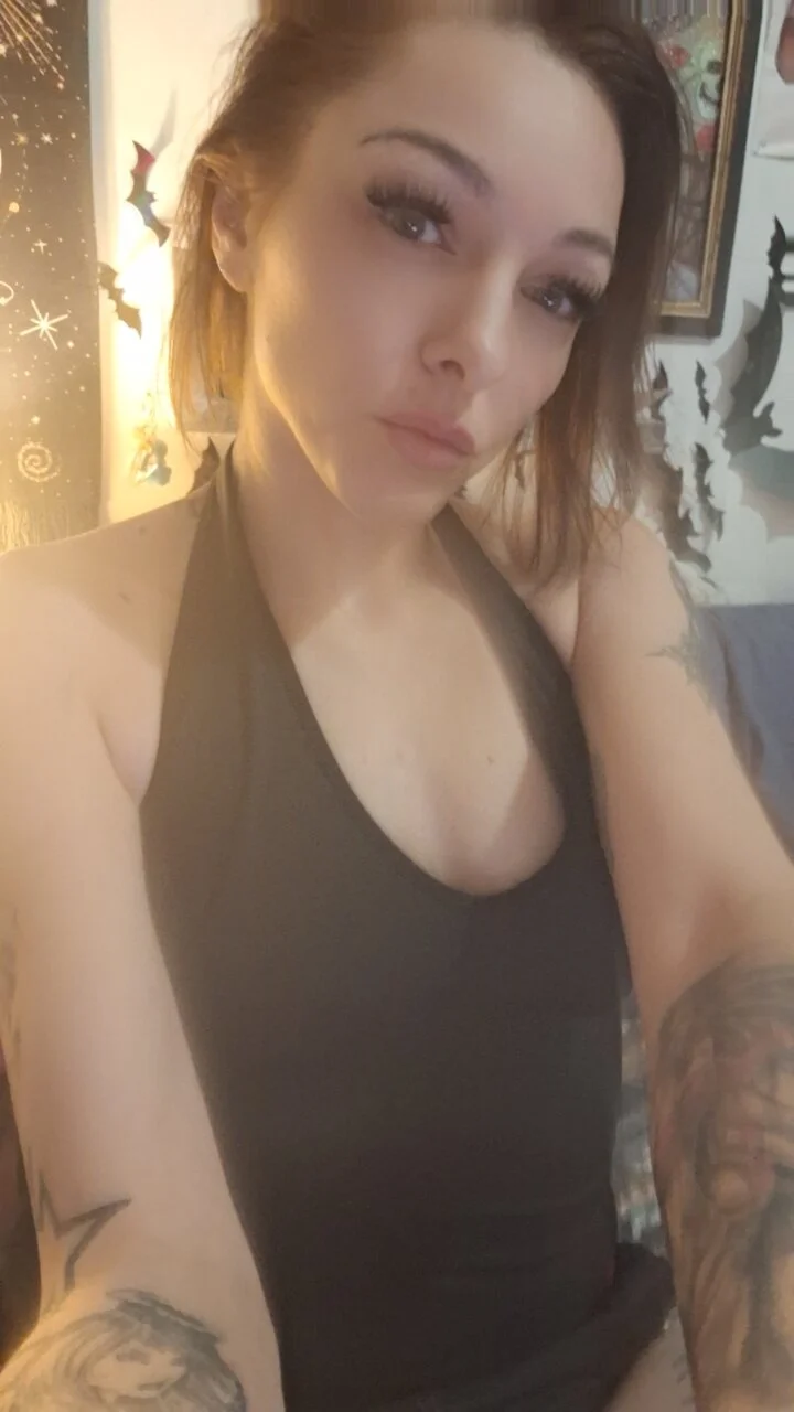 XXX Porn Photo of Nude SnoSlut666 2