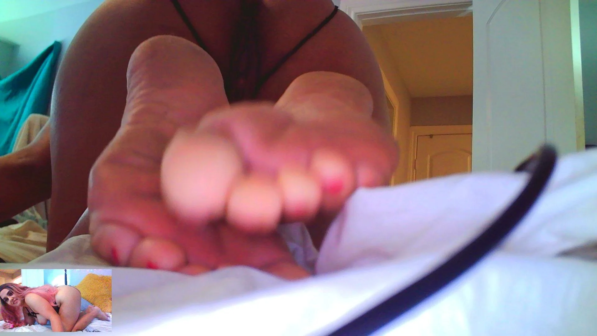 XXX Porn Photo of Nude sweetcheekzx 18